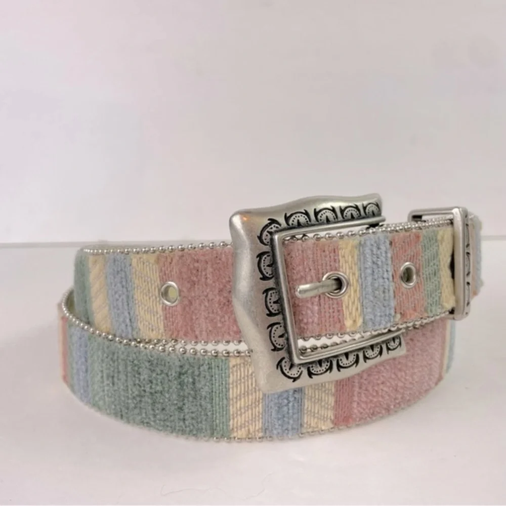 Vintage 80s Multicolored Tapestry Belt